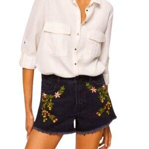 NWOT Mango Floral Embroidered Denim Shorts Black Size 4